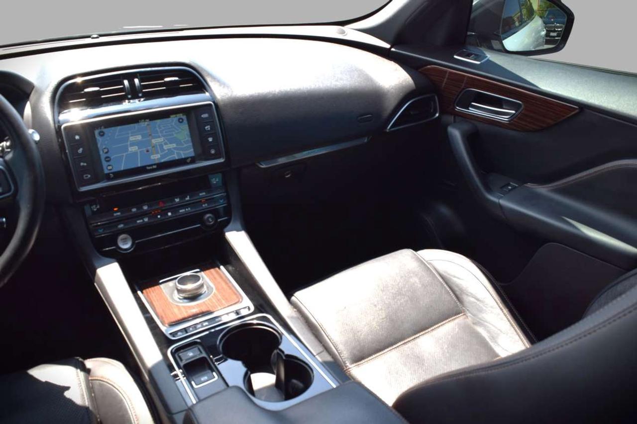 2017 Jaguar F-PACE 20d Prestige Panoramic Sunroof Navi Photo