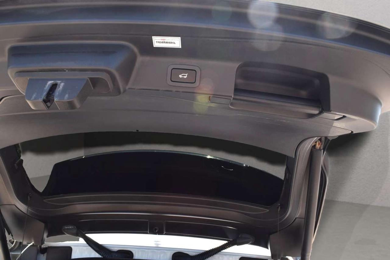2017 Jaguar F-PACE 20d Prestige Panoramic Sunroof Navi Photo