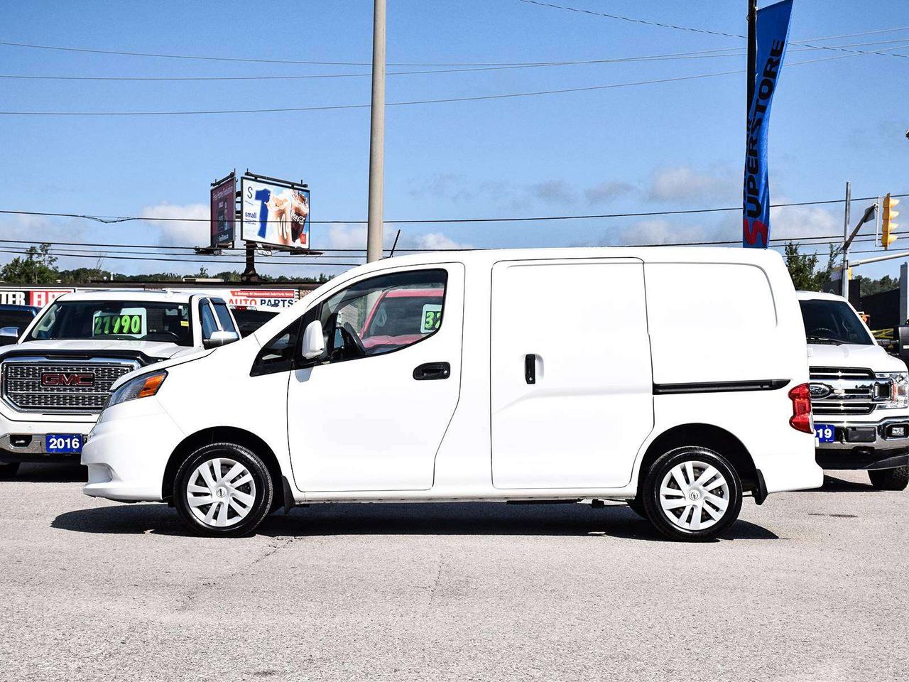 2020 Nissan NV200 SV ~CarPlay ~Bluetooth ~Backup Cam ~Park Assist Photo