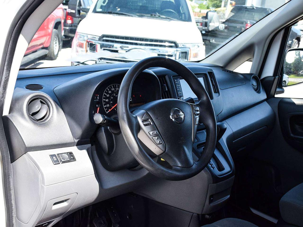 2020 Nissan NV200 SV ~CarPlay ~Bluetooth ~Backup Cam ~Park Assist Photo