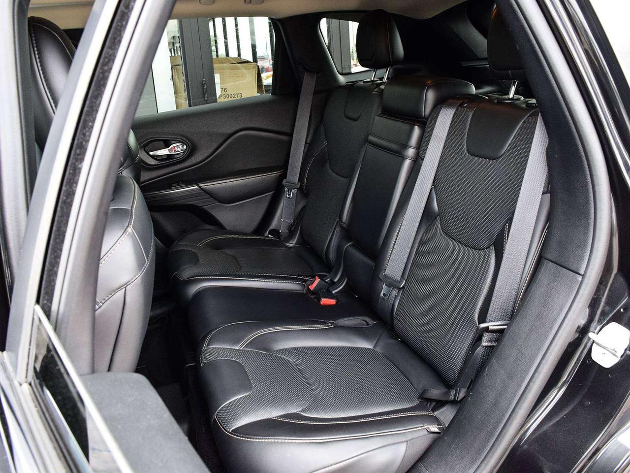 2016 Jeep Cherokee Limited 4x4 ~3.2L V6 ~Nav ~Cam ~Leather ~Pano Roof Photo