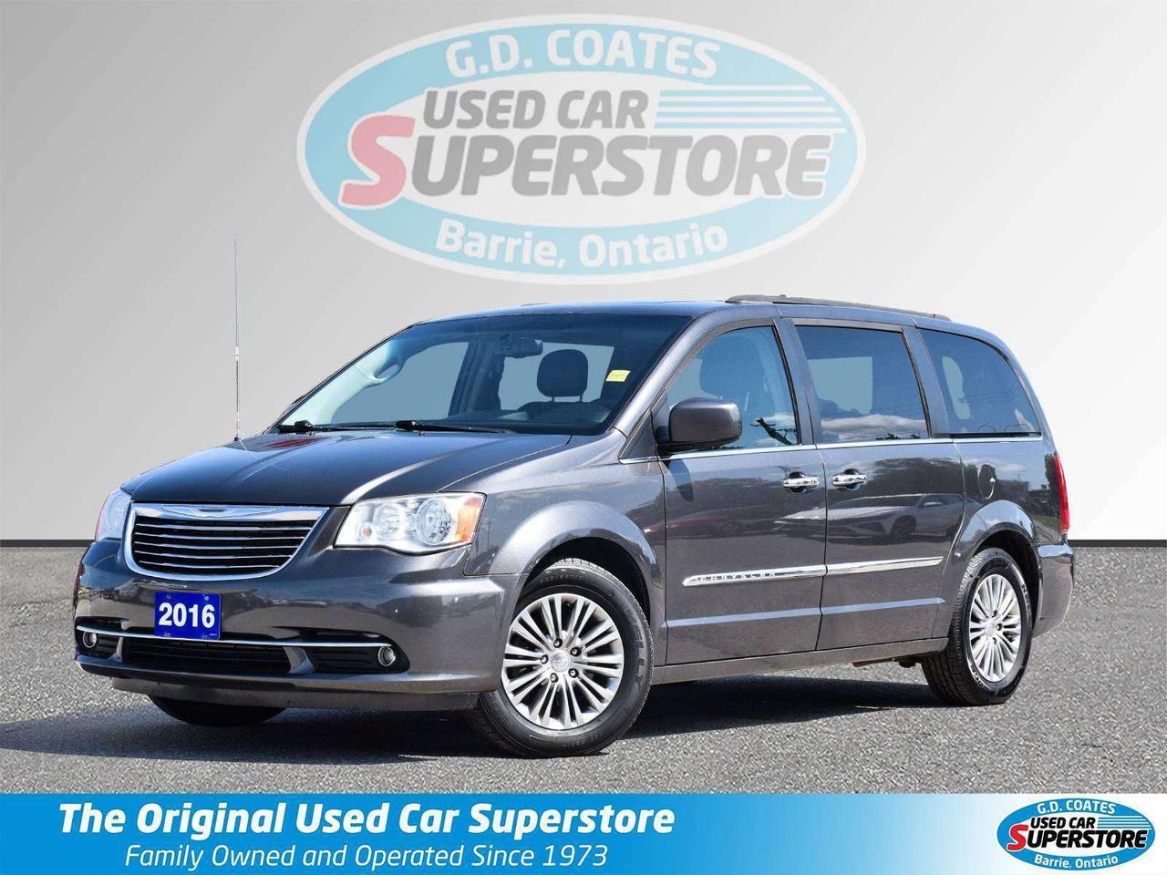 2016 Chrysler Town & Country Touring ~Nav ~Heated Leather ~Sunroof ~Alloys ~Cam Photo