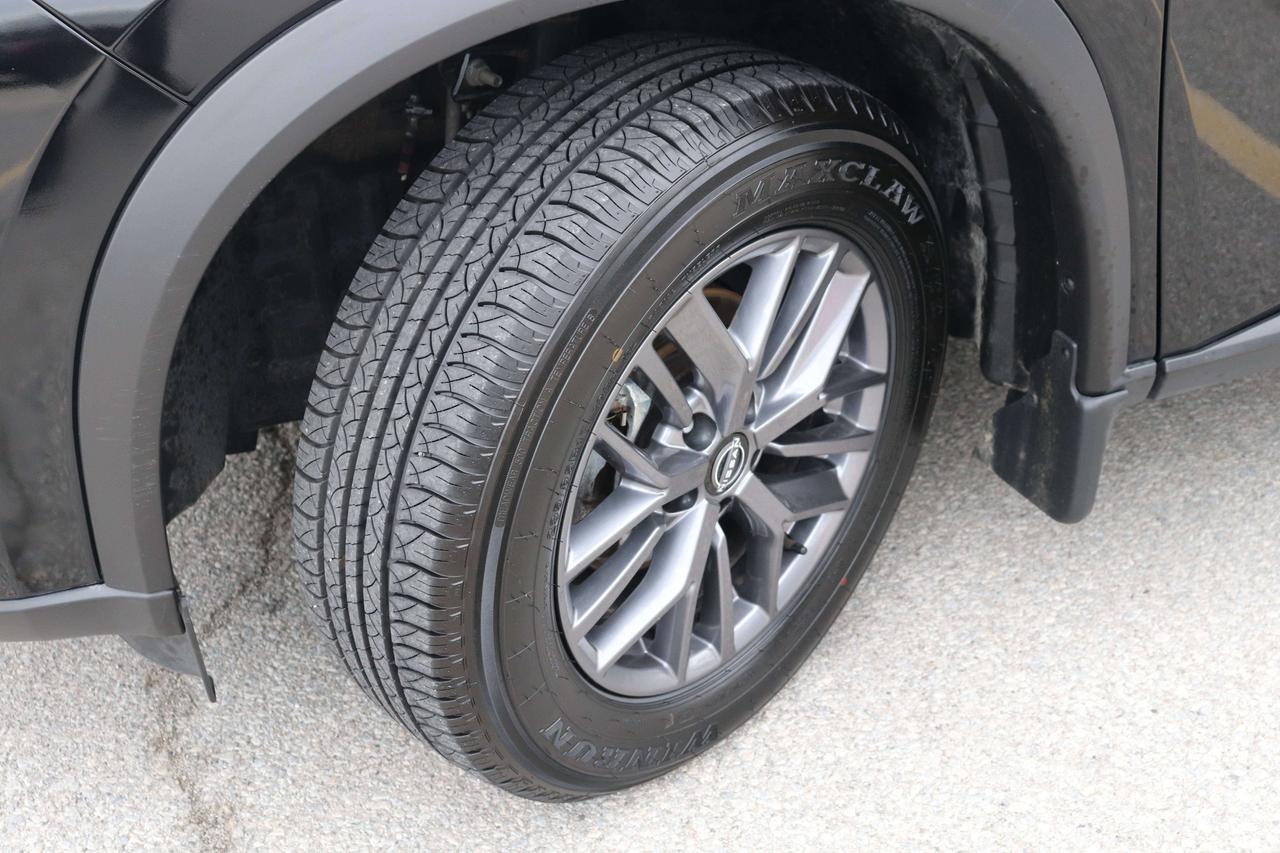 2024 Nissan Rogue S AWD OFF LEASE NO ACCIDENTS CERTIFIED NEW TIRES Photo