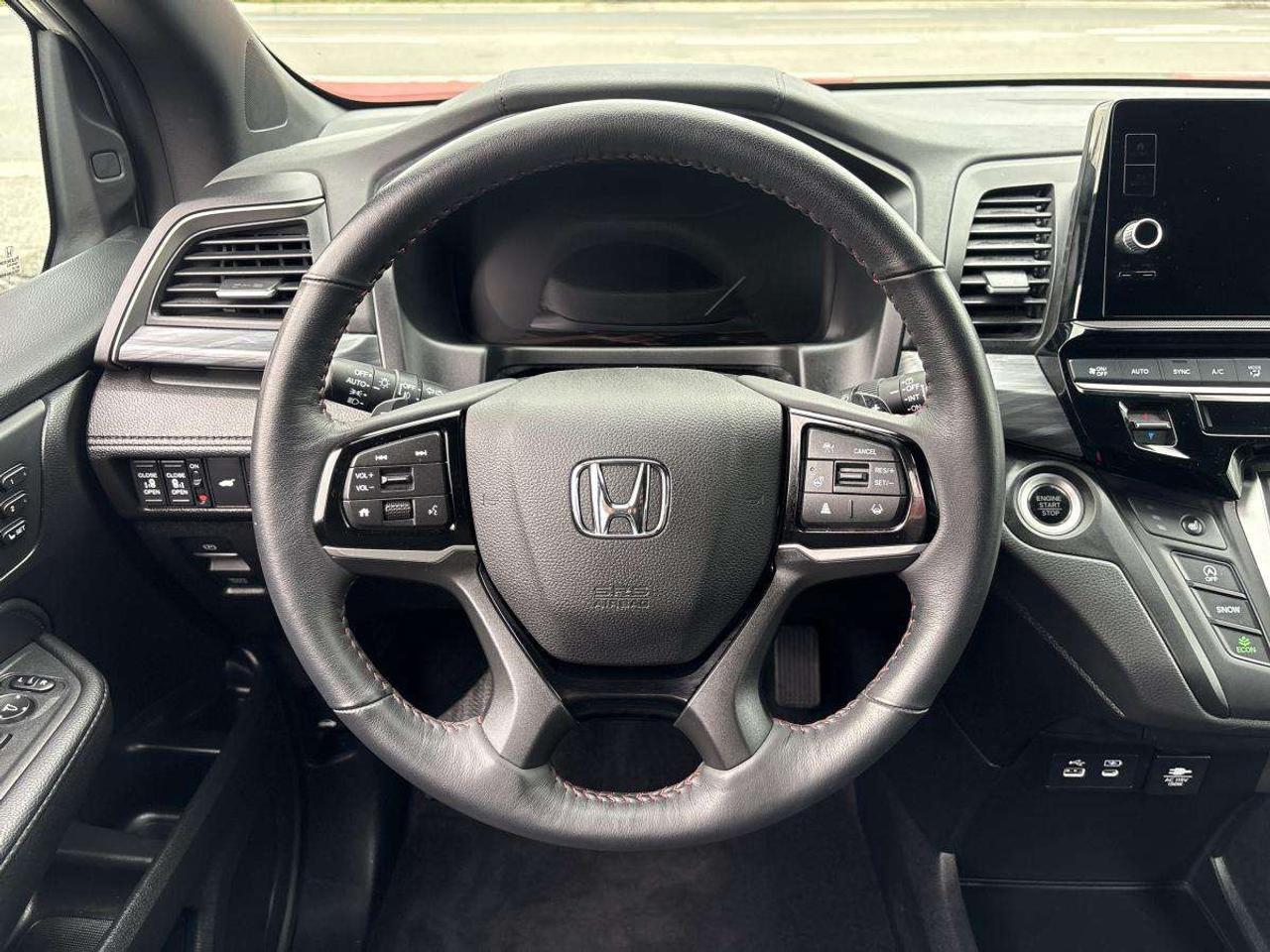 2026 Honda Odyssey Sport-L Honda Certified With 7YR/160K Warranty Photo
