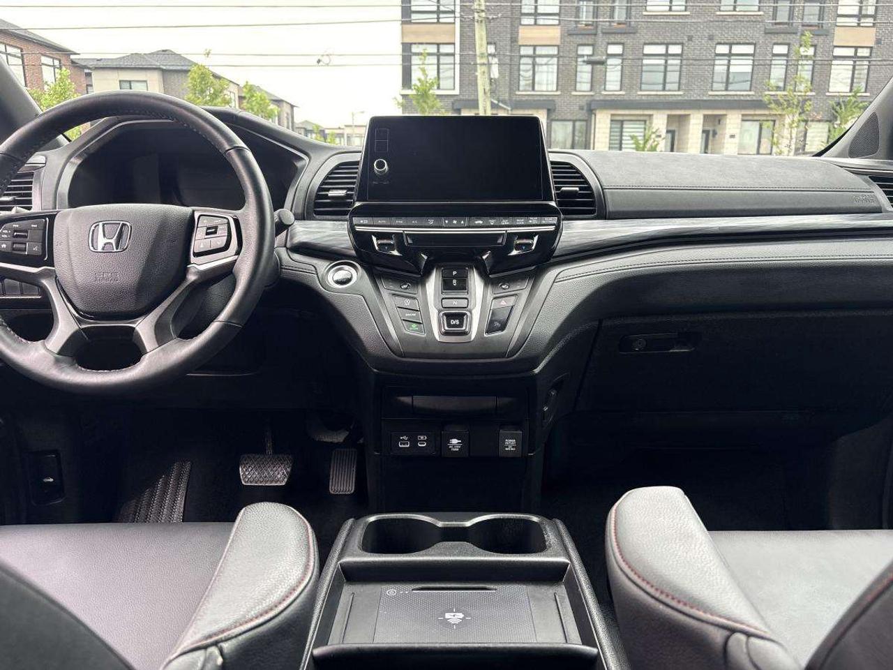 2026 Honda Odyssey Sport-L Honda Certified With 7YR/160K Warranty Photo