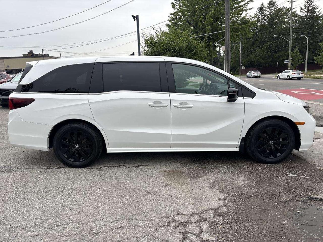 2026 Honda Odyssey Sport-L Honda Certified With 7YR/160K Warranty Photo