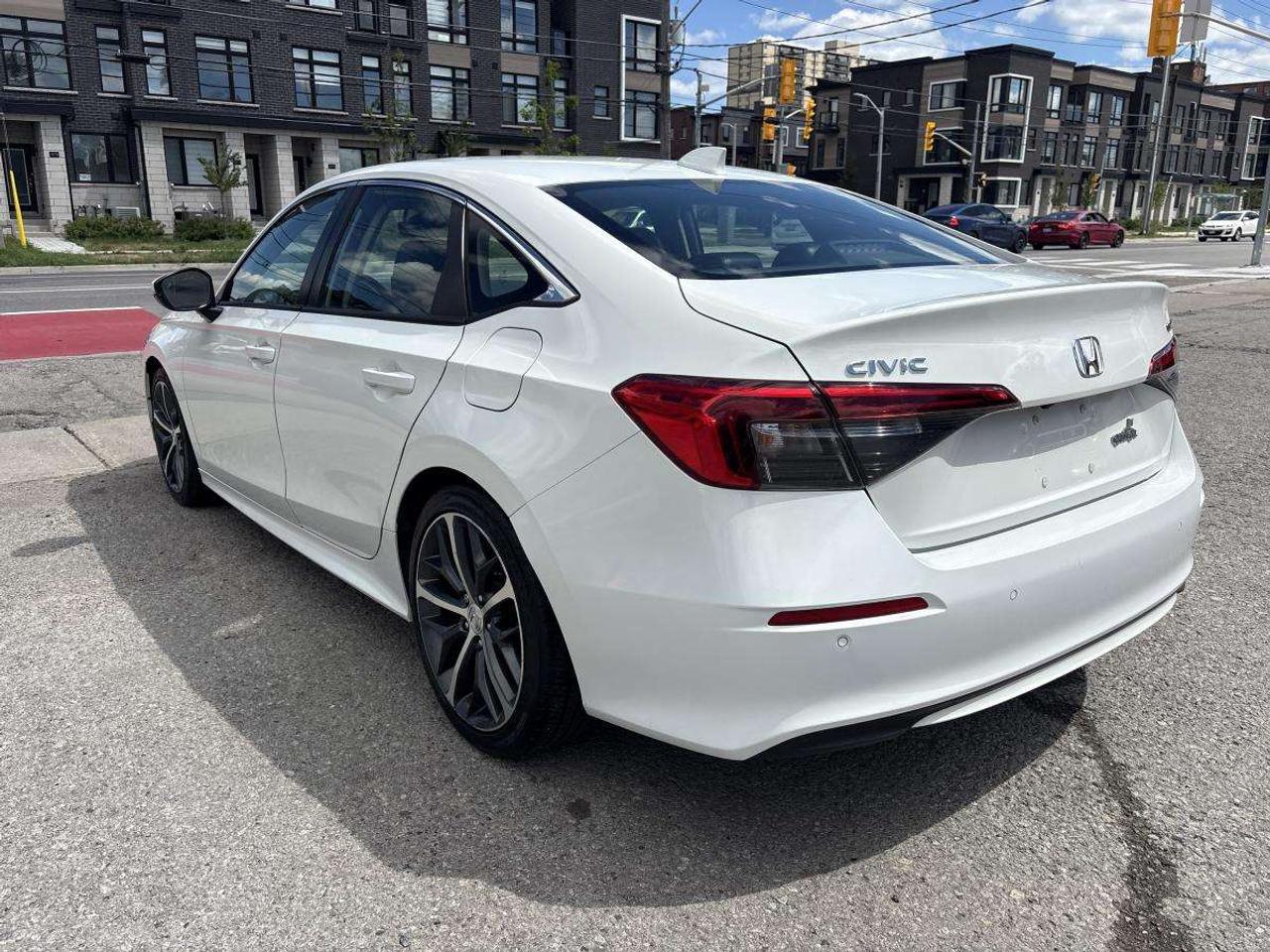 2024 Honda Civic Touring GPS/BOSE/Wireless Carplay/Sunroof Photo