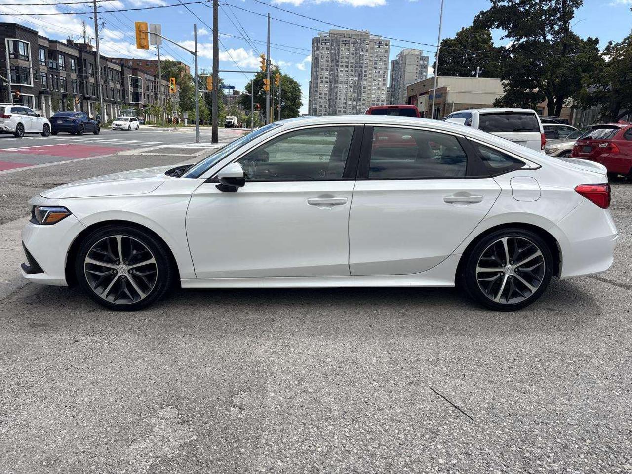 2024 Honda Civic Touring GPS/BOSE/Wireless Carplay/Sunroof Photo
