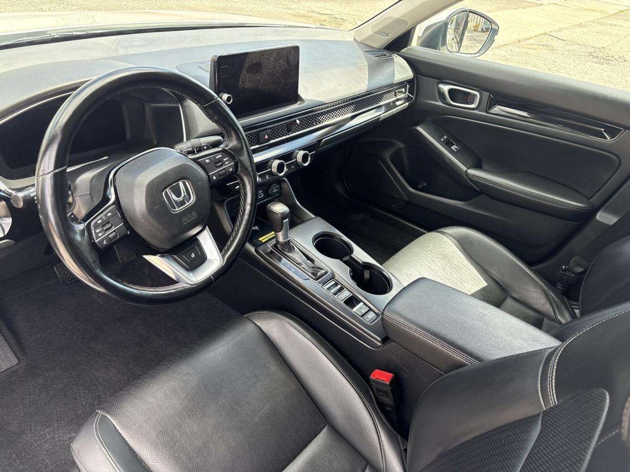 2024 Honda Civic Touring GPS/BOSE/Wireless Carplay/Sunroof Photo