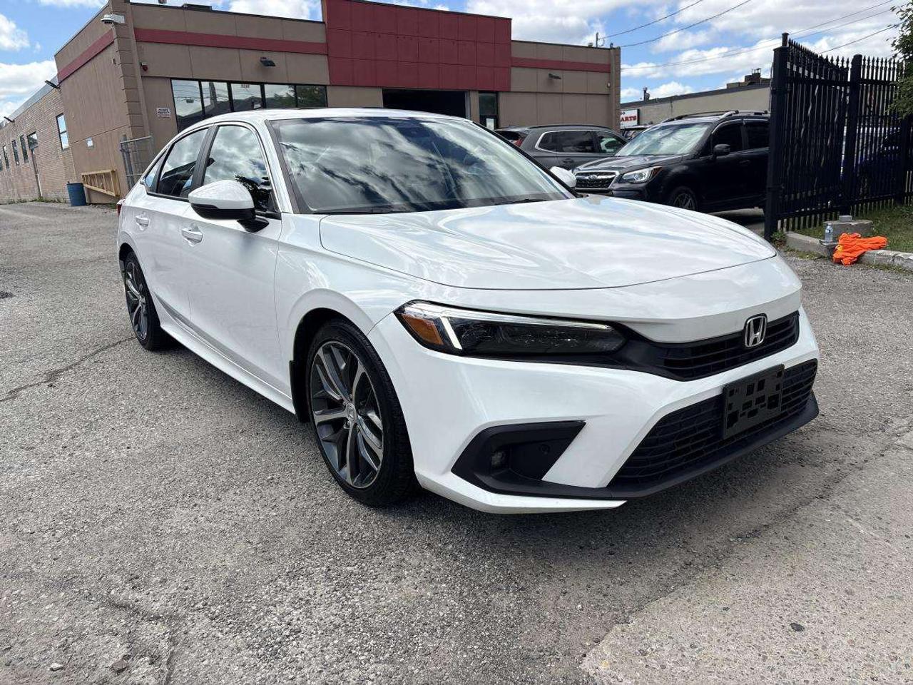 2024 Honda Civic Touring GPS/BOSE/Wireless Carplay/Sunroof Photo