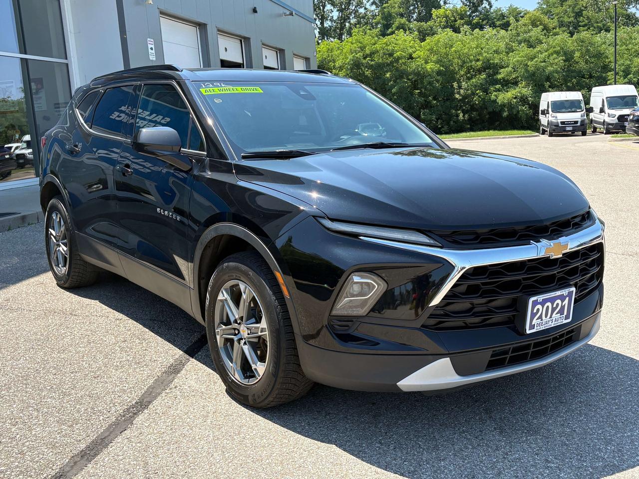2023 Chevrolet Blazer LT AWD   Clean Carfax Photo