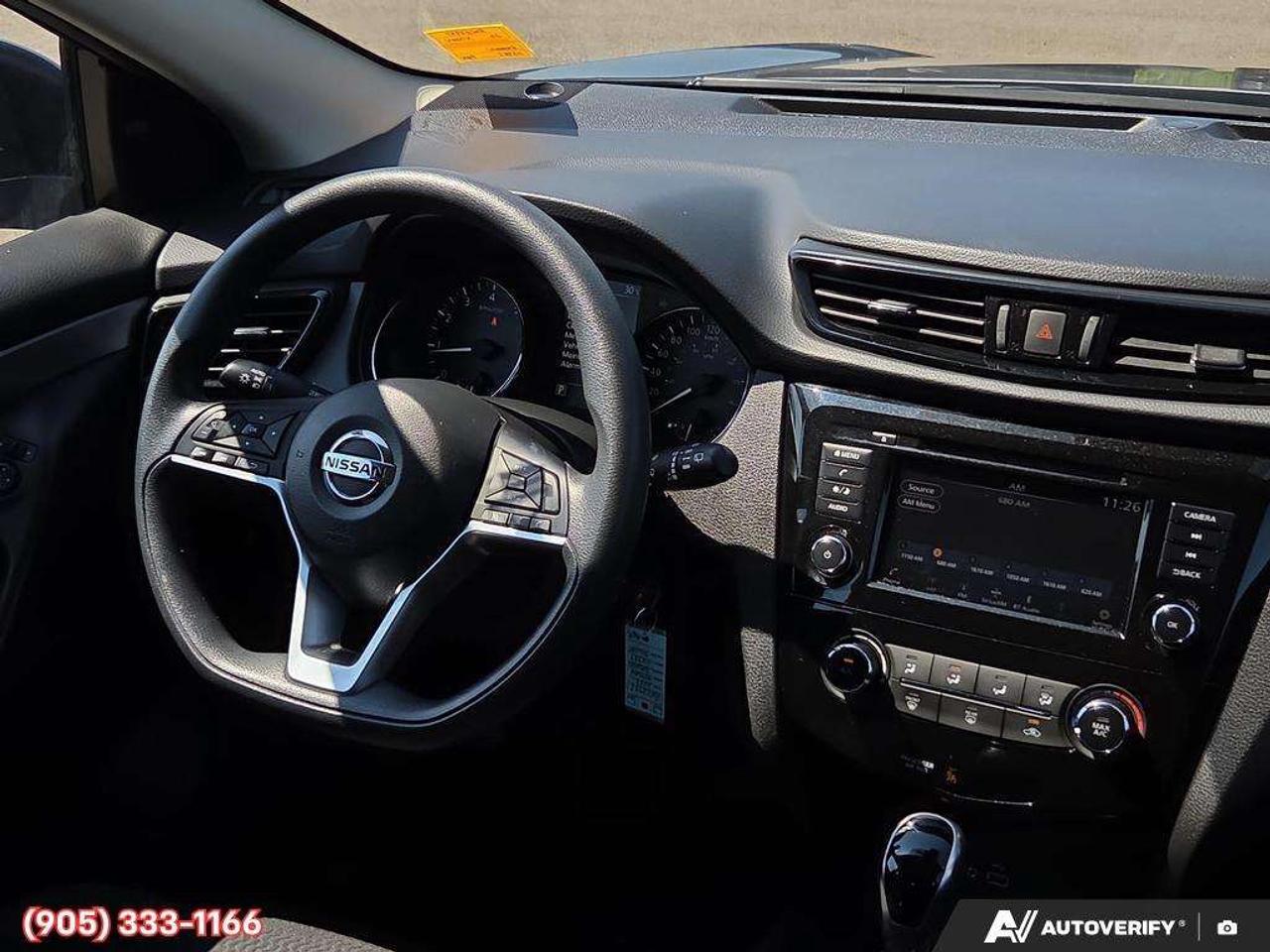 2023 Nissan Qashqai S Apple CarPlay & Android Auto • Heated Front Seats • Lane Assist • Rear Parking Sensors • SiriusXM® Satellite Radio Photo