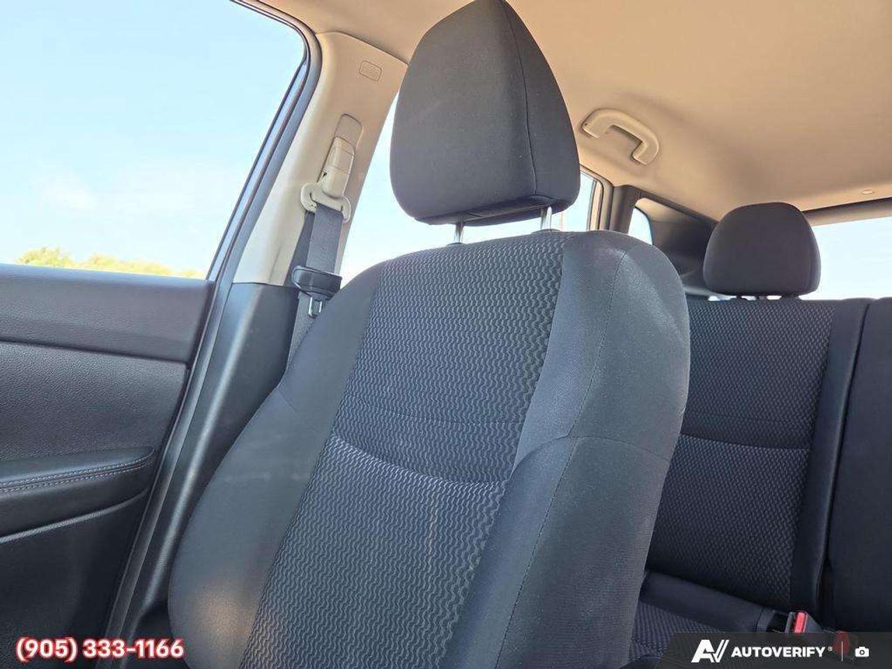 2023 Nissan Qashqai S Apple CarPlay & Android Auto • Heated Front Seats • Lane Assist • Rear Parking Sensors • SiriusXM® Satellite Radio Photo