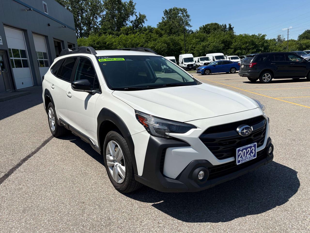 2023 Subaru Outback Convenience AWD   Clean Carfax Photo5