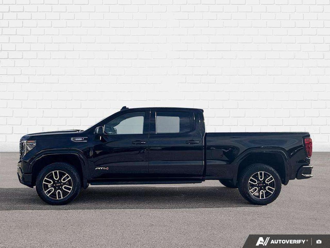 2026 GMC Sierra 1500 HEATED AND COOLED FRONT SEATS. HEATED REAR SEATS. TRAILER BRAKE CONTROLLER. HITCH GUIDANCE. LOADED. Photo1