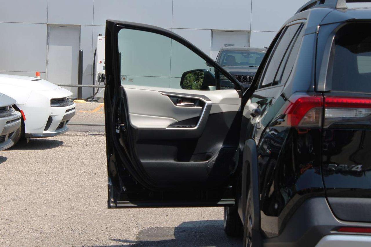 2019 Toyota RAV4 Adventure  SiriusXM ReverseCamera DriveModes HtdSe Photo