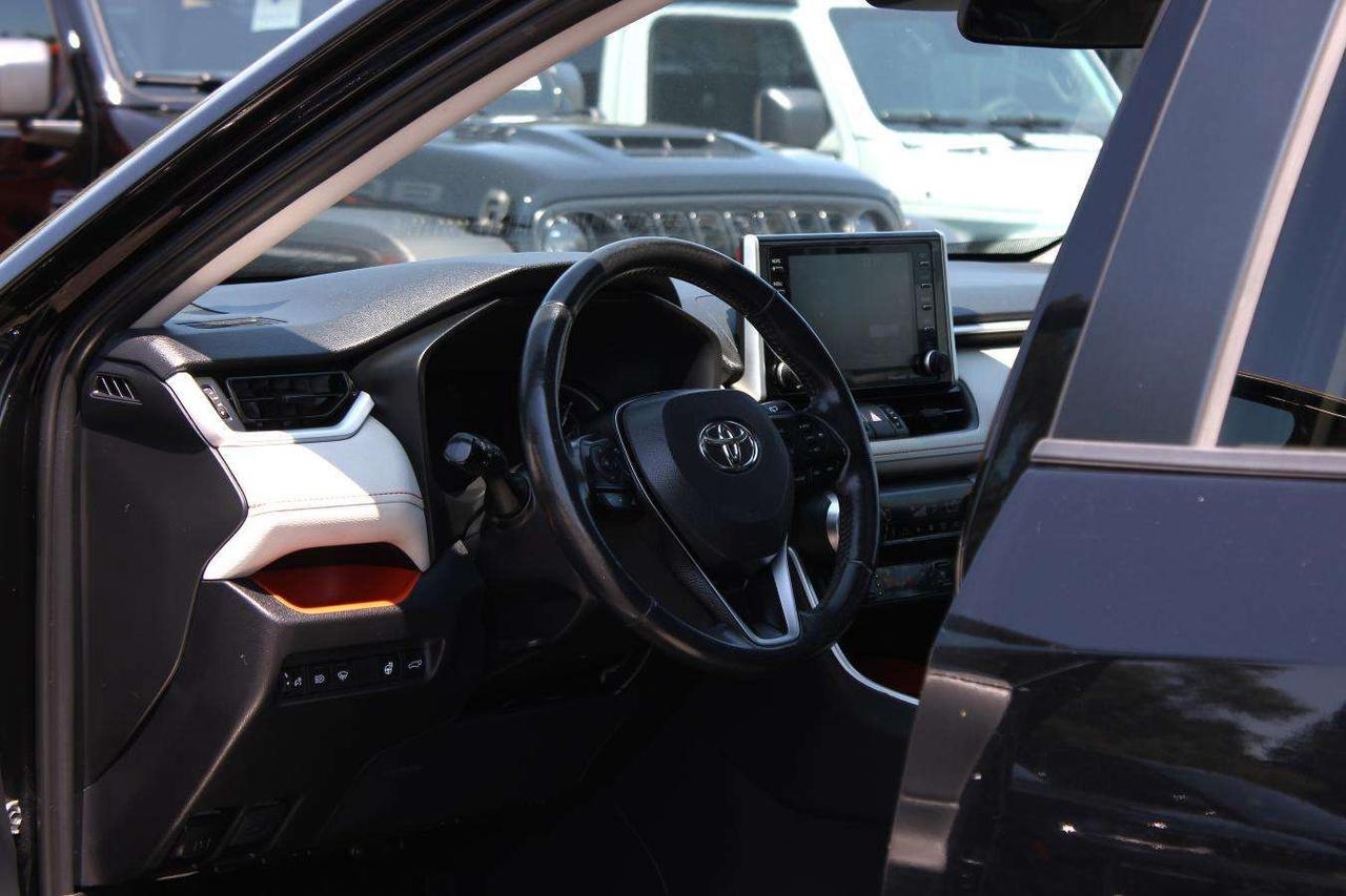 2019 Toyota RAV4 Adventure  SiriusXM ReverseCamera DriveModes HtdSe Photo