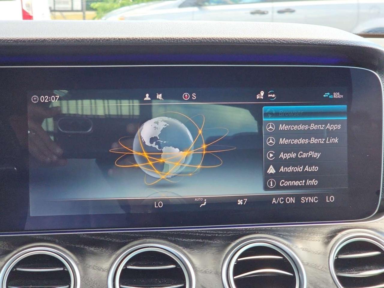2019 Mercedes-Benz E-Class E 300 4MATIC AMG PKG * NO ACCIDENTS / BURMESTER SOUND / AMBIENT LIGHTING Photo