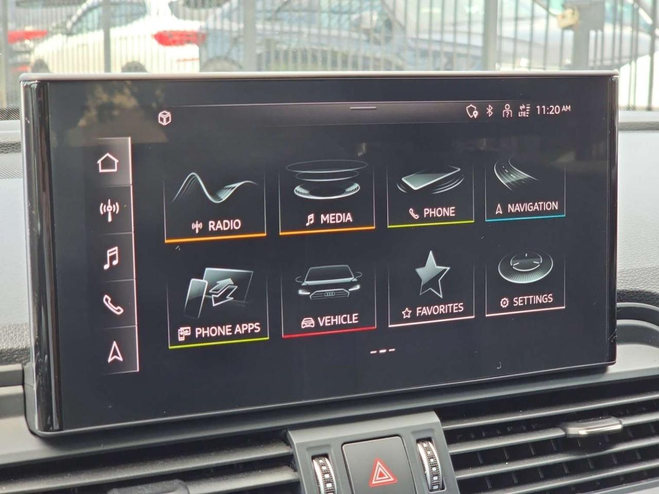 2021 Audi Q5 QUATTRO * DRIVER ASSIST / CARPLAY / CAMERA / PARK ASSIST / LED LIGHTS Photo