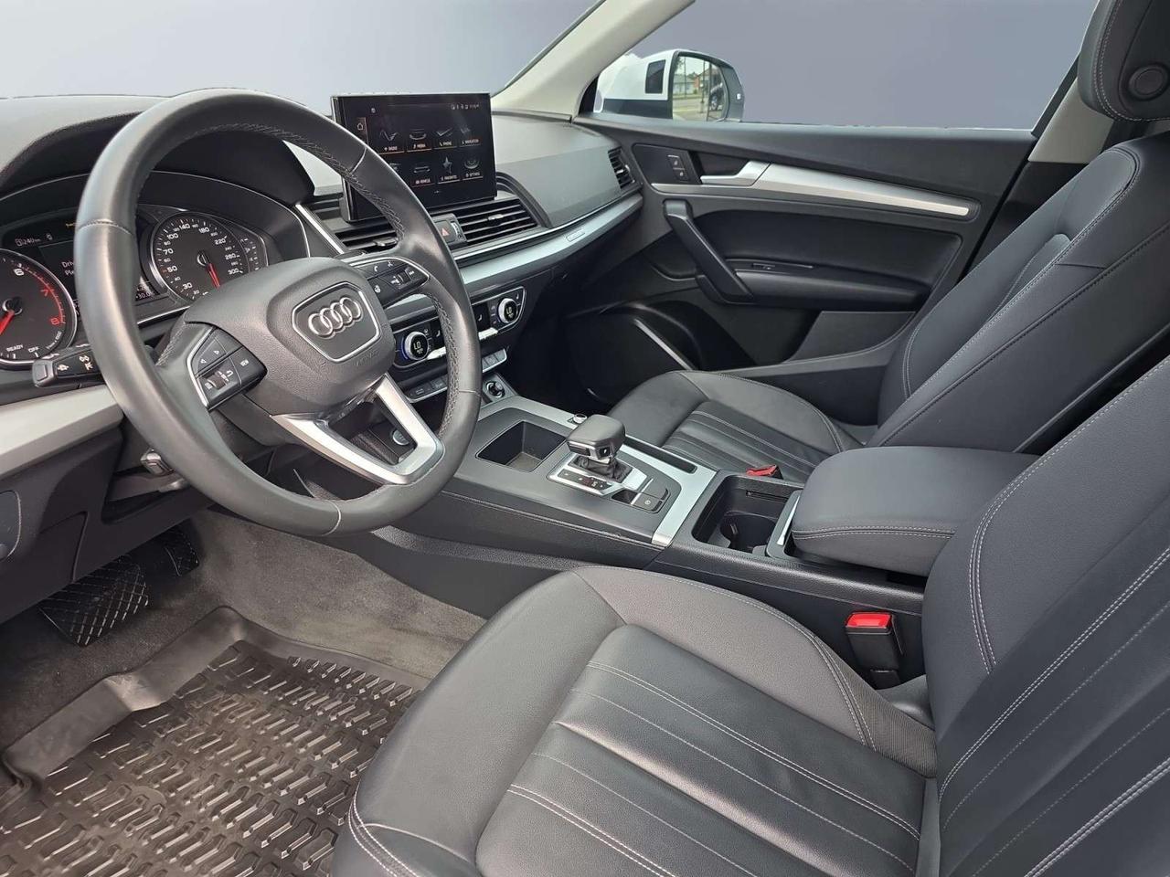 2021 Audi Q5 QUATTRO * DRIVER ASSIST / CARPLAY / CAMERA / PARK ASSIST / LED LIGHTS Photo