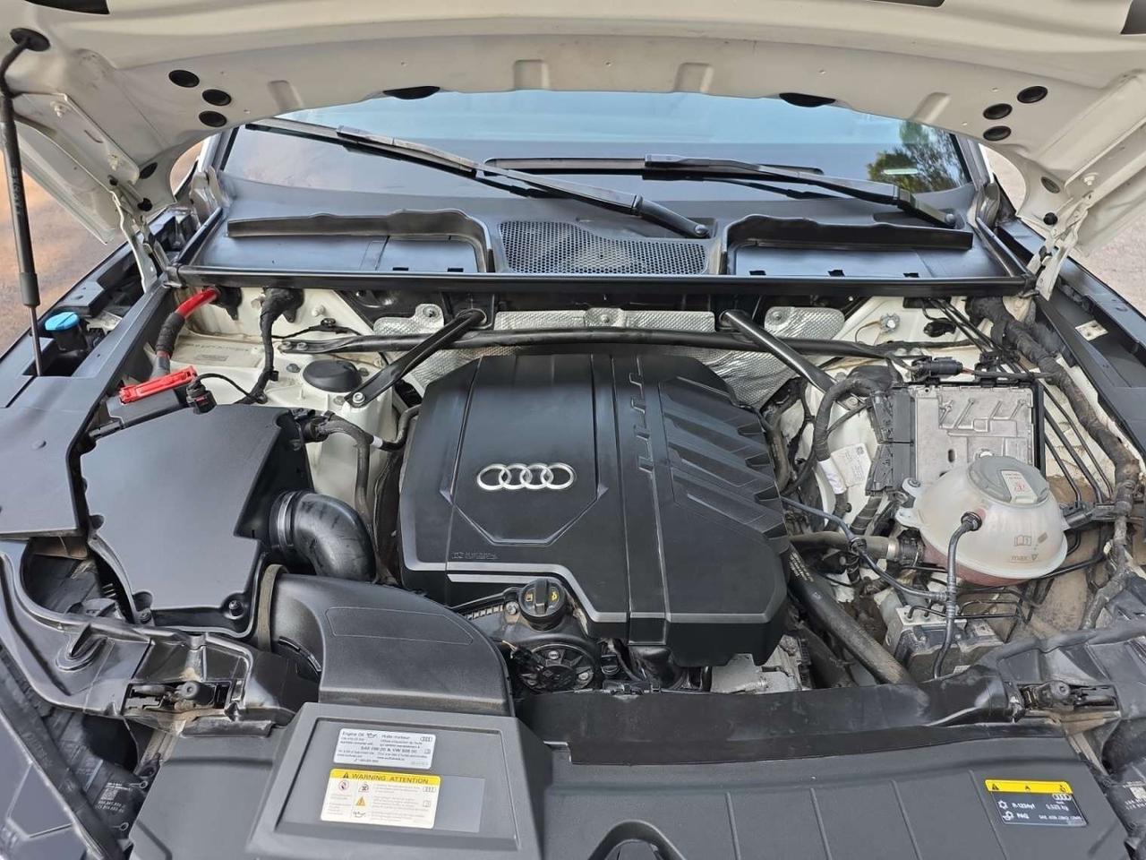 2022 Audi Q5 Progressiv S-Line Black Optics * DRIVER ASSIST / CARPLAY / PANORAMIC ROOF Photo