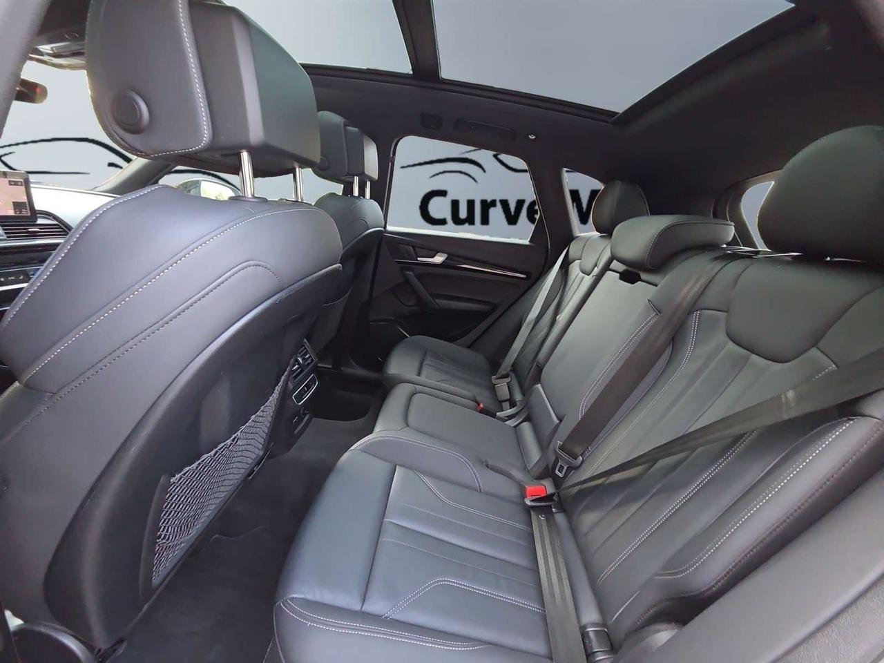 2022 Audi Q5 Progressiv S-Line Black Optics * DRIVER ASSIST / CARPLAY / PANORAMIC ROOF Photo