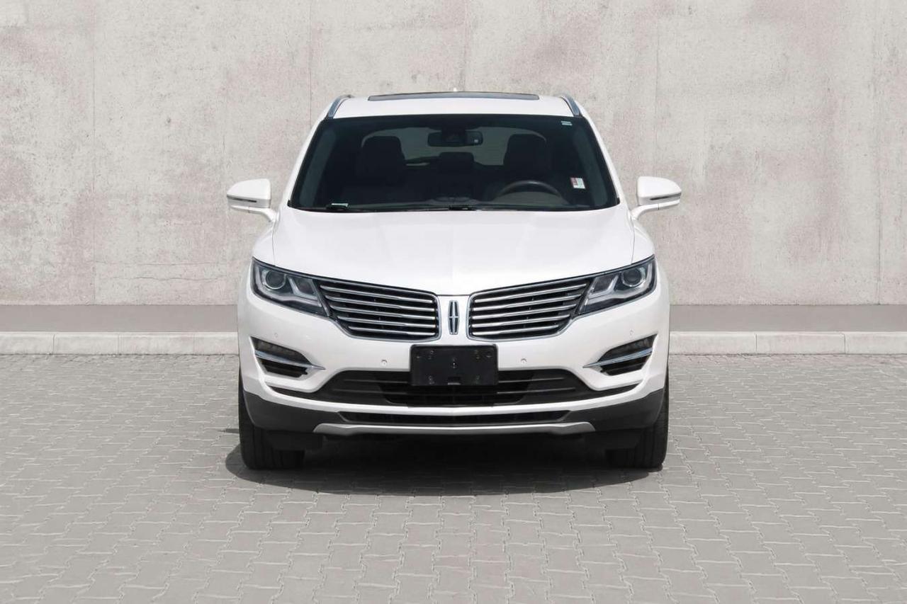 2015 Lincoln MKC AWD  Gps SiriusXM ReverseCamera Moonroof HtdSeats Photo