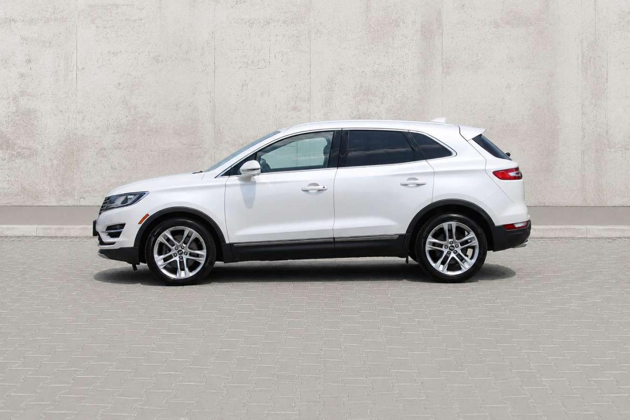 2015 Lincoln MKC AWD  Gps SiriusXM ReverseCamera Moonroof HtdSeats Photo2