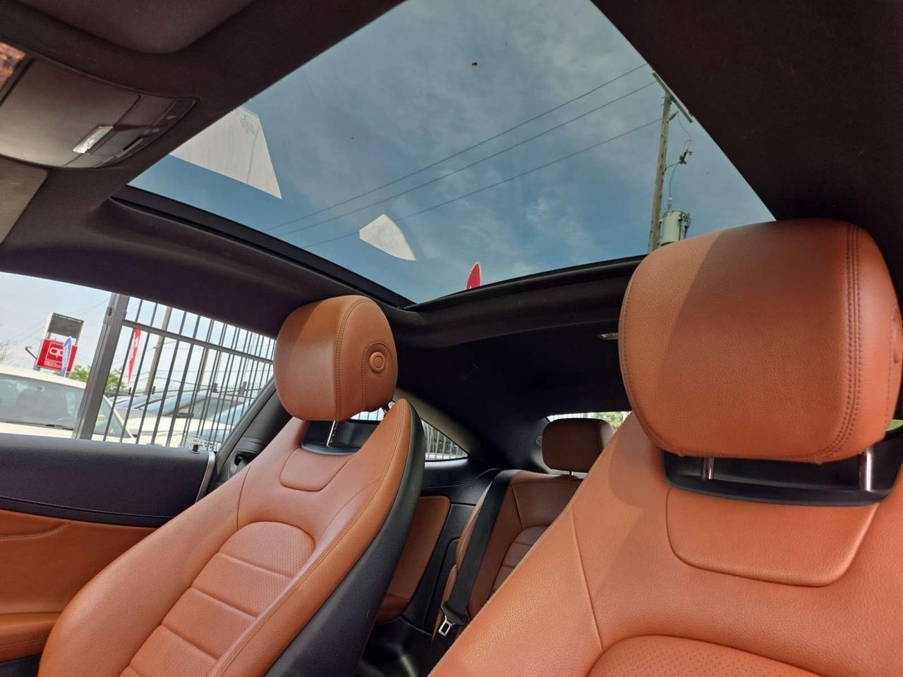 2017 Mercedes-Benz C-Class C300 4MATIC COUPE AMG PKG * BROWN INT / NAVI / CAM / PANORAMIC Photo