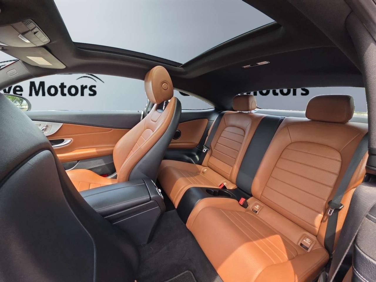 2017 Mercedes-Benz C-Class C300 4MATIC COUPE AMG PKG * BROWN INT / NAVI / CAM / PANORAMIC Photo