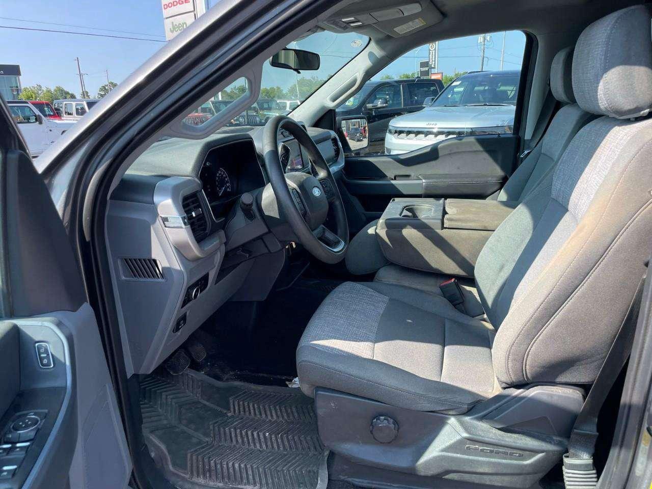 2023 Ford F-150 CLEAN CARFAX   4X4   NAV Photo