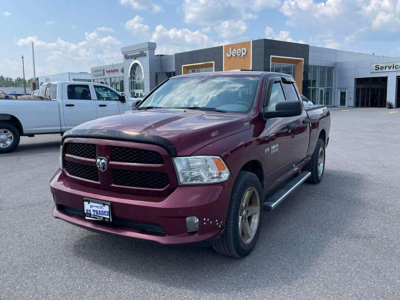 2017 RAM 1500 5.7 L HEMI   4X4   BACK UP CAM Photo0
