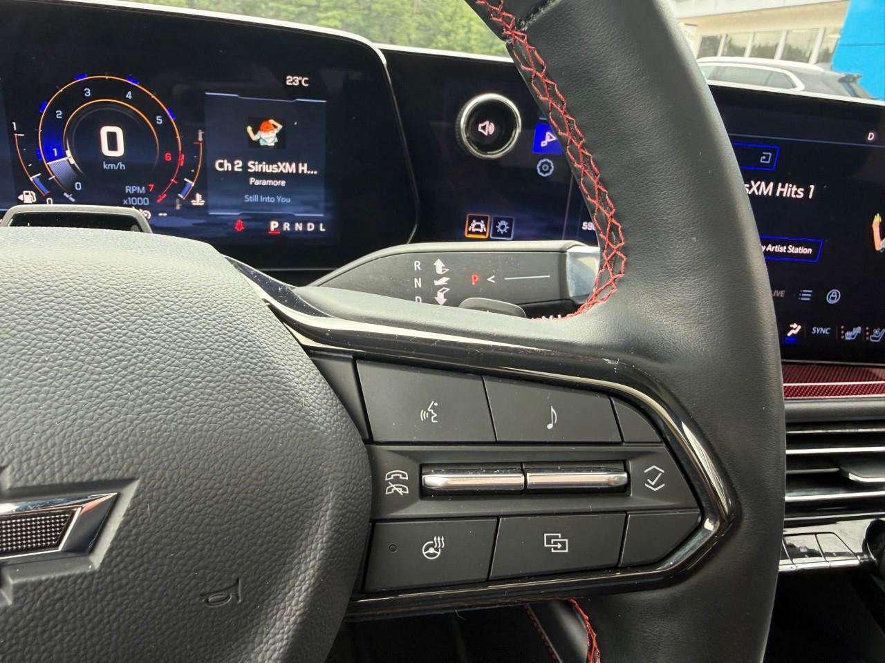 2026 Chevrolet Traverse SUPER CRUISE HANDS FREE DRIVING. TRAILERING PKG. 7 PASSENGER SEATING. LOADED. LEASE RETURN. Photo