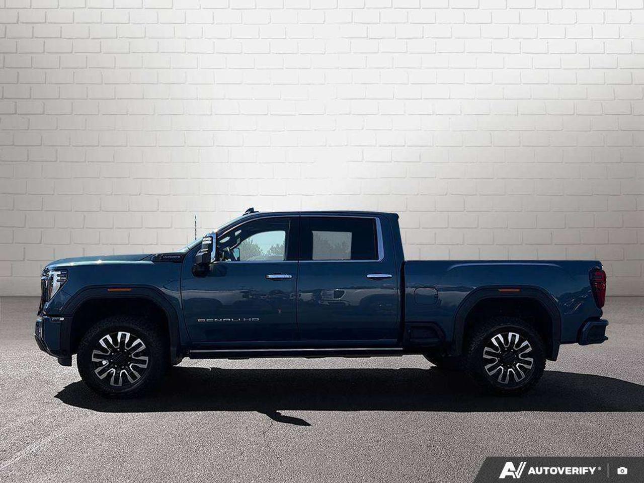 2024 GMC SIERRA 2500HD One Owner   Heated + Vented Seats   Trailer Brake Controller   Remote Start Photo