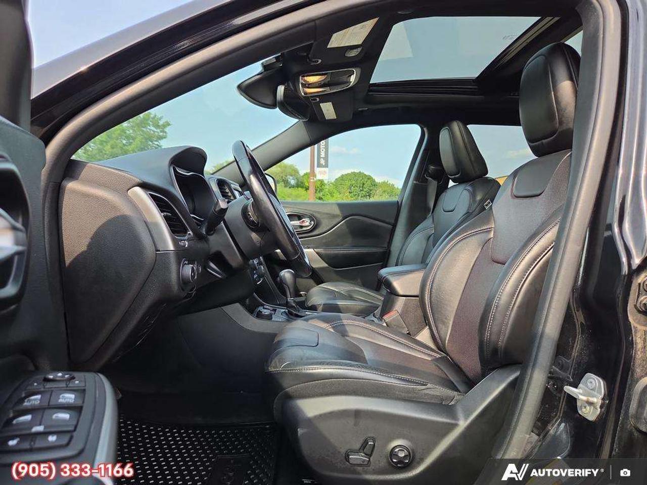 2021 Jeep Cherokee North Apple CarPlay & Android Auto • Remote Start System • Built-In Wi-Fi Hotspot • Navigation System • Heated Front Seat Photo