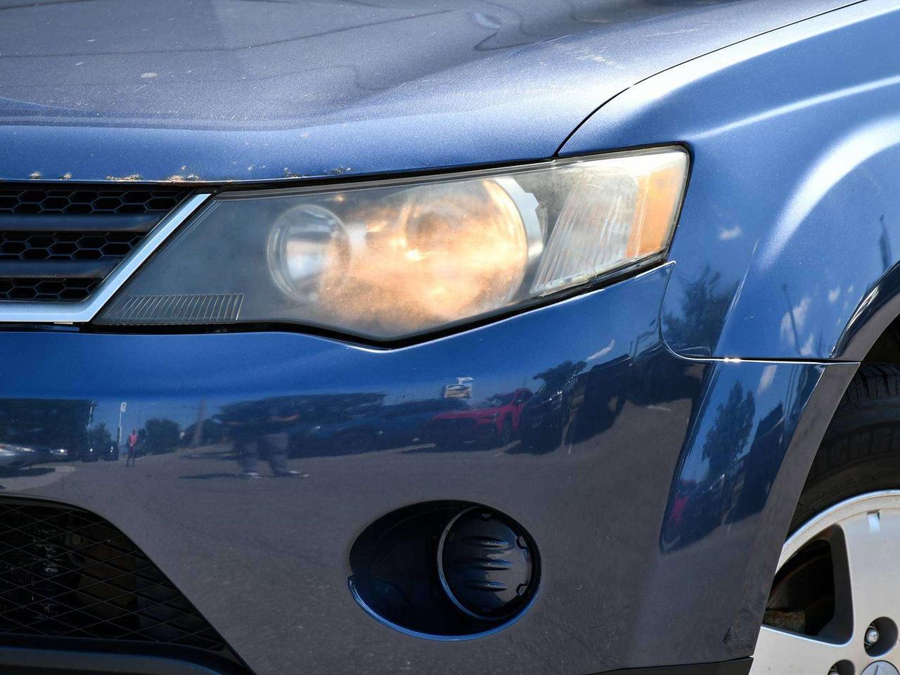 2008 Mitsubishi Outlander ES   ONE OWNER   23 SERVICE RECORDS   SOLD ASIS Photo