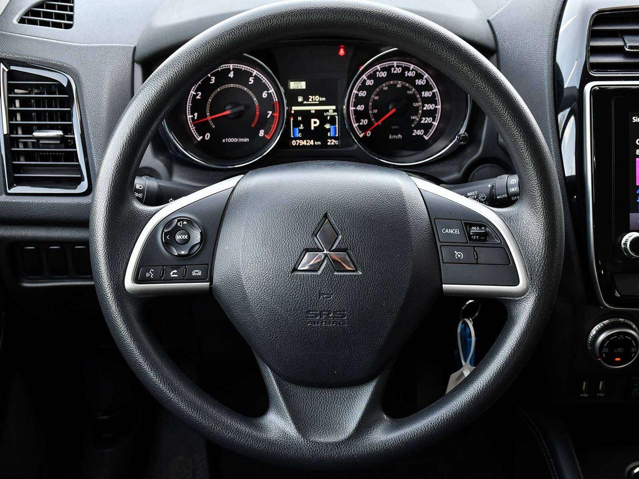 2024 Mitsubishi RVR ES   AWD   CRUISE   HEATED SEAT   BT   CAM   ALLOY Photo