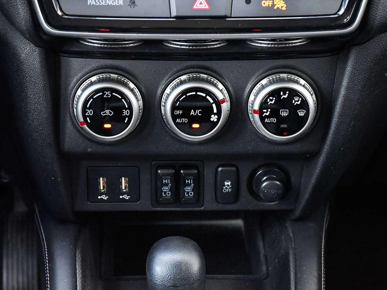 2024 Mitsubishi RVR ES   AWD   CRUISE   HEATED SEAT   BT   CAM   ALLOY Photo