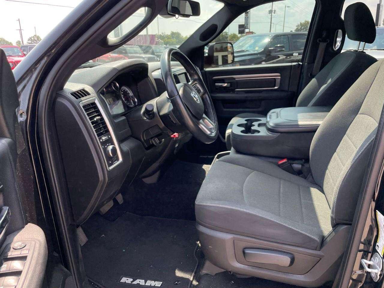 2021 RAM 1500 5.7L HEMI V8   4X4   ACCIDENT FREE Photo