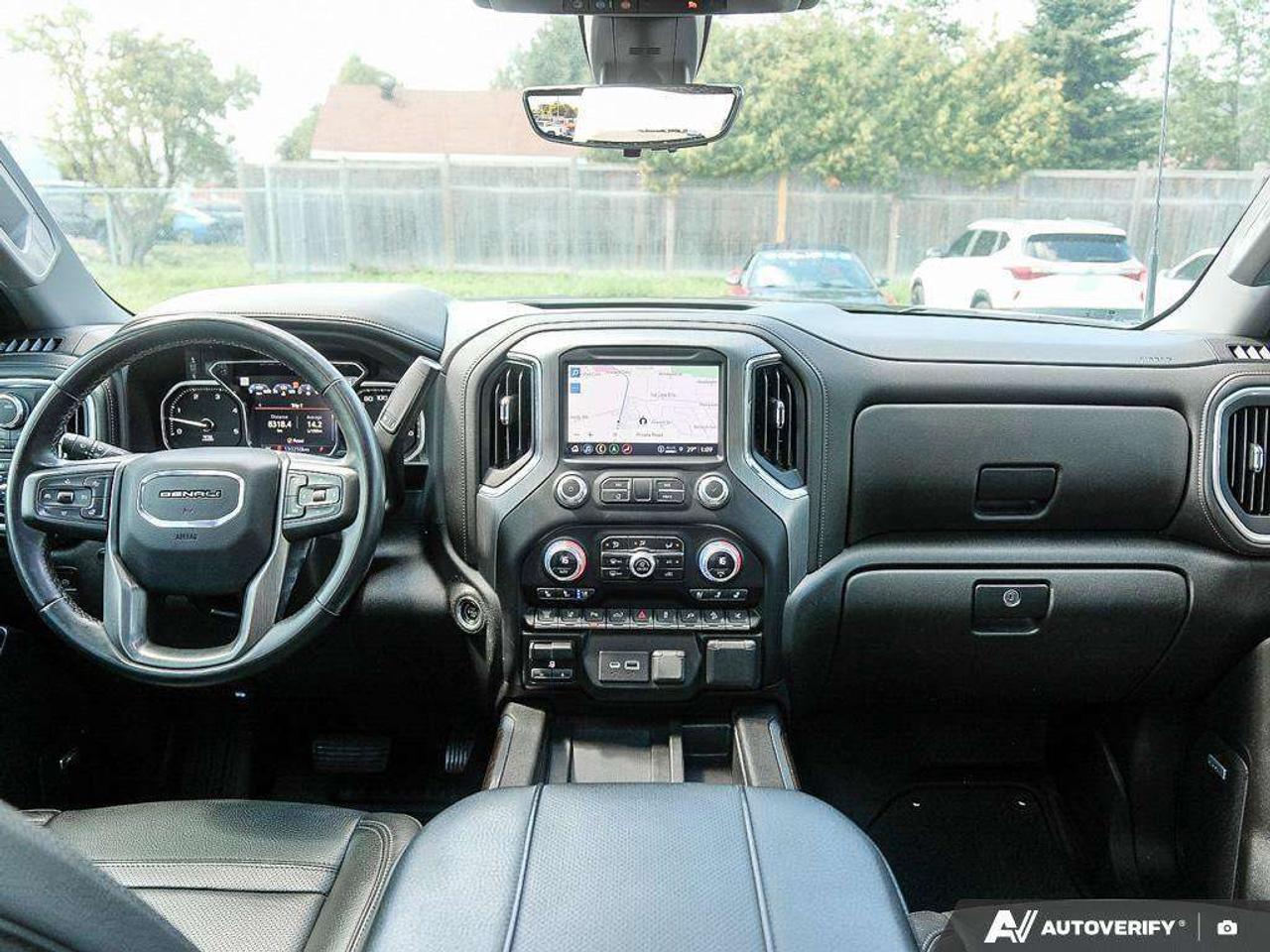 2023 GMC SIERRA 2500HD DENALI, 6.6L V8, 4X4, CREW CAB, ALLOYS, LEATHER, BOSE, CERTIFED PREOWNED! Photo