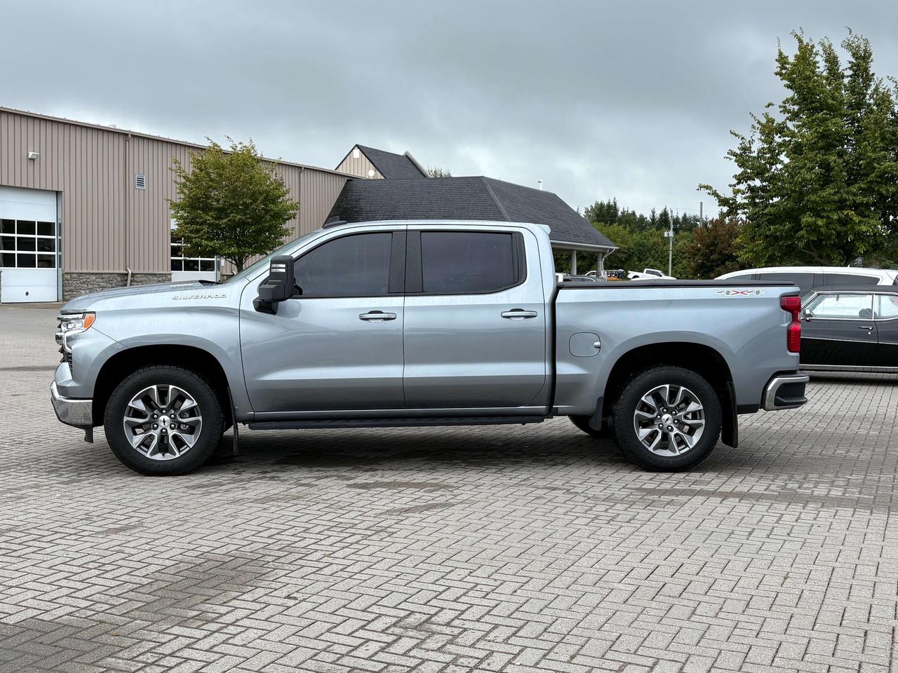 2025 Chevrolet Silverado 1500 LT 4x4 Crew Cab   3.0L Diesel   Nav.   Leather Photo