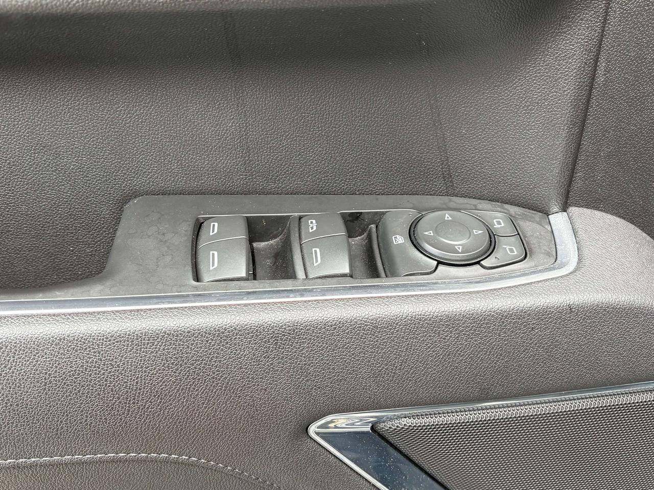 2025 Chevrolet Silverado 1500 LT 4x4 Crew Cab   3.0L Diesel   Nav.   Leather Photo