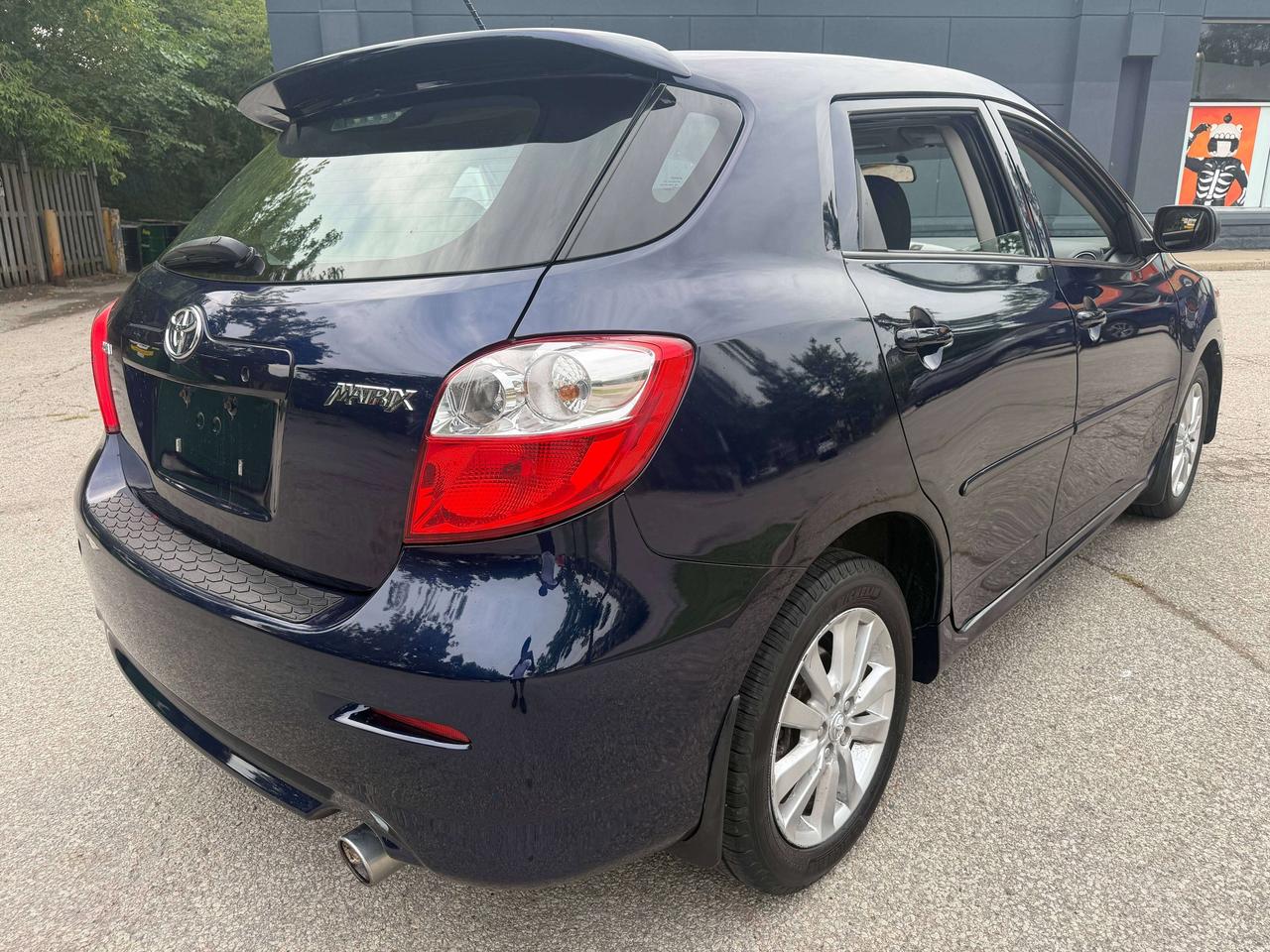 2010 Toyota Matrix !!!! JUST SOLD SOLD !!! 08/11/2026 Auto FWD Photo4