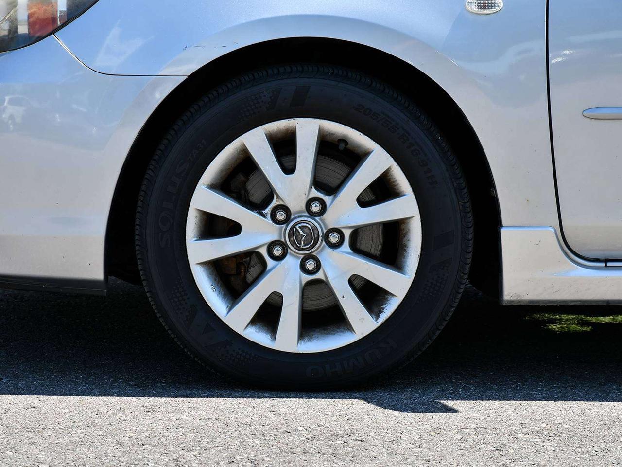 2007 Mazda 3 GS   CLEAN CARFAX   ASIS   AUTO   2 SET RIMS&TIRES Photo
