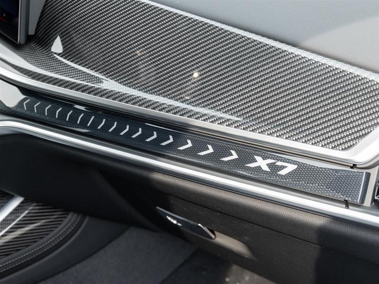 2027 BMW X7 xDrive40i 4dr All-Wheel Drive Sports Activity Vehicle Photo