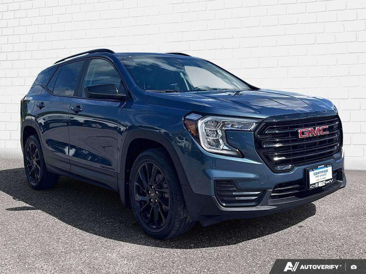 2024 GMC Terrain BRAY ORIGINAL. HD REAR VISION CAMERA. LUGGAGE RACK SIDE RAILS. POWER LIFTGATE. GMC PRO SAFETY PKG. Photo