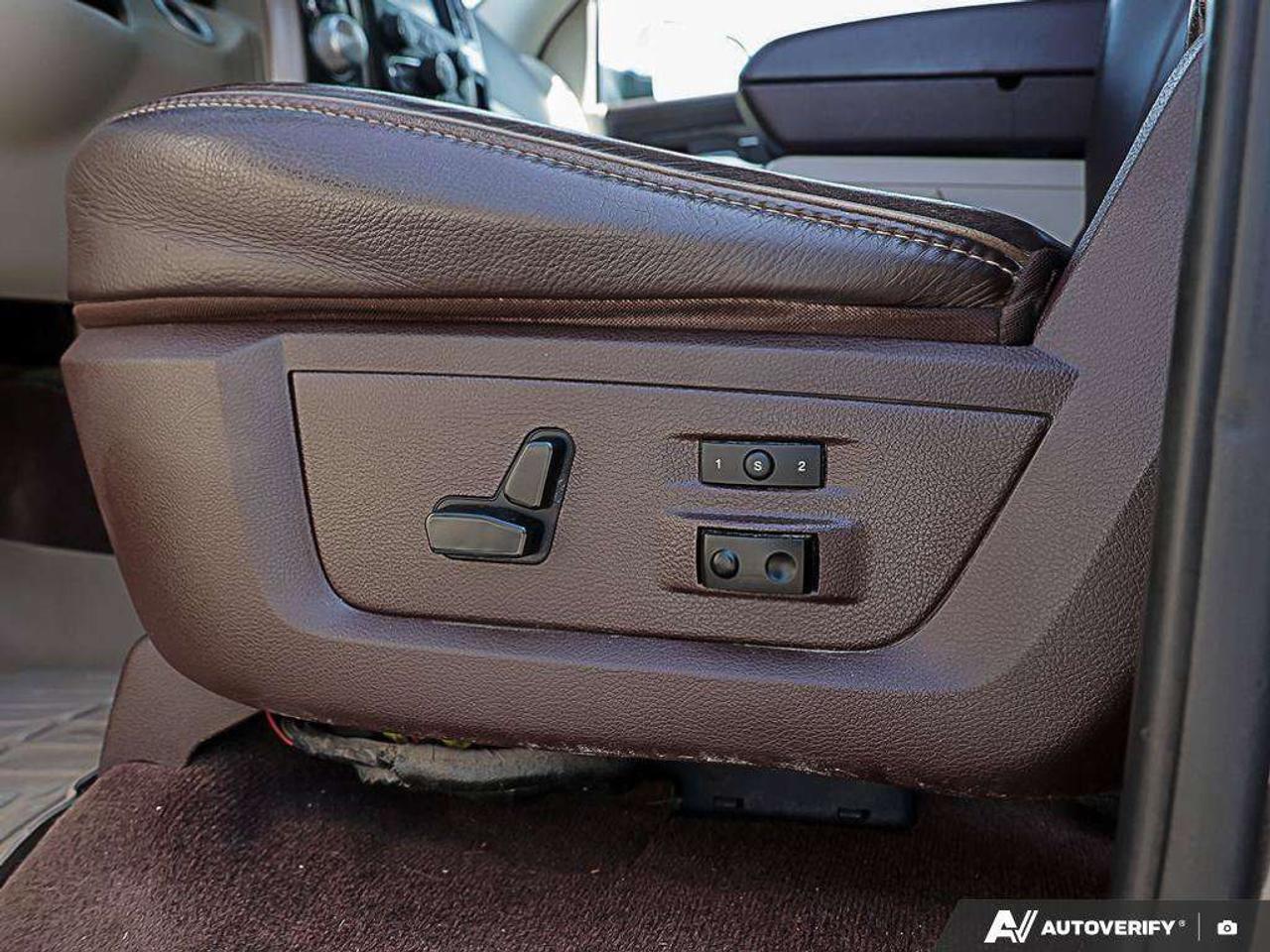 2016 RAM 1500 LONGHORN, 5.7L HEMI V8, 4X4, ALLOYS, LEATHER, RAM BOX, ALPINE, LOW KMS, 2-OWNERS, AS-TRADED CERTIFIED! Photo