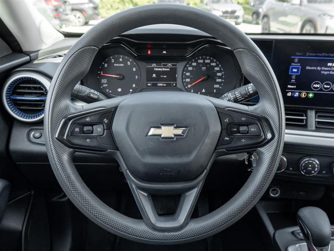 2025 Chevrolet Trax LS 4dr Front-Wheel Drive Photo
