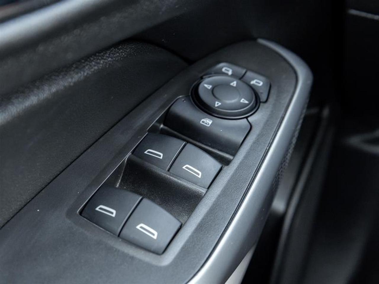 2025 Chevrolet Trax LS 4dr Front-Wheel Drive Photo