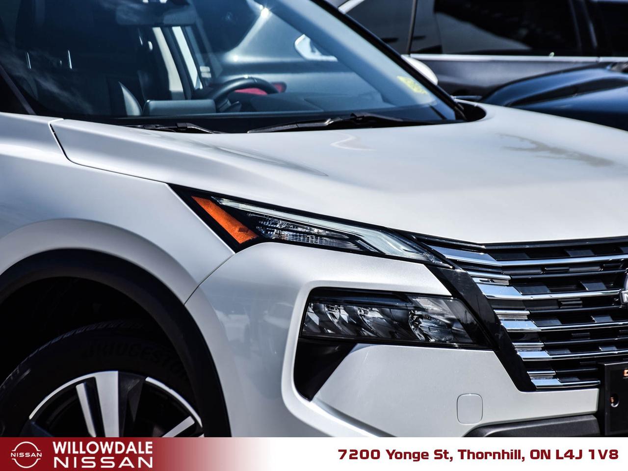 2024 Nissan Rogue SV Moonroof 4dr All-Wheel Drive Sport Utility Photo5